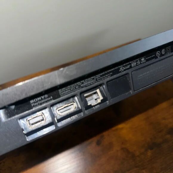 Sony PlayStation 4 Model CUH-2215B Console 1TB Tested Working Days Of Play - Picture 8 of 9